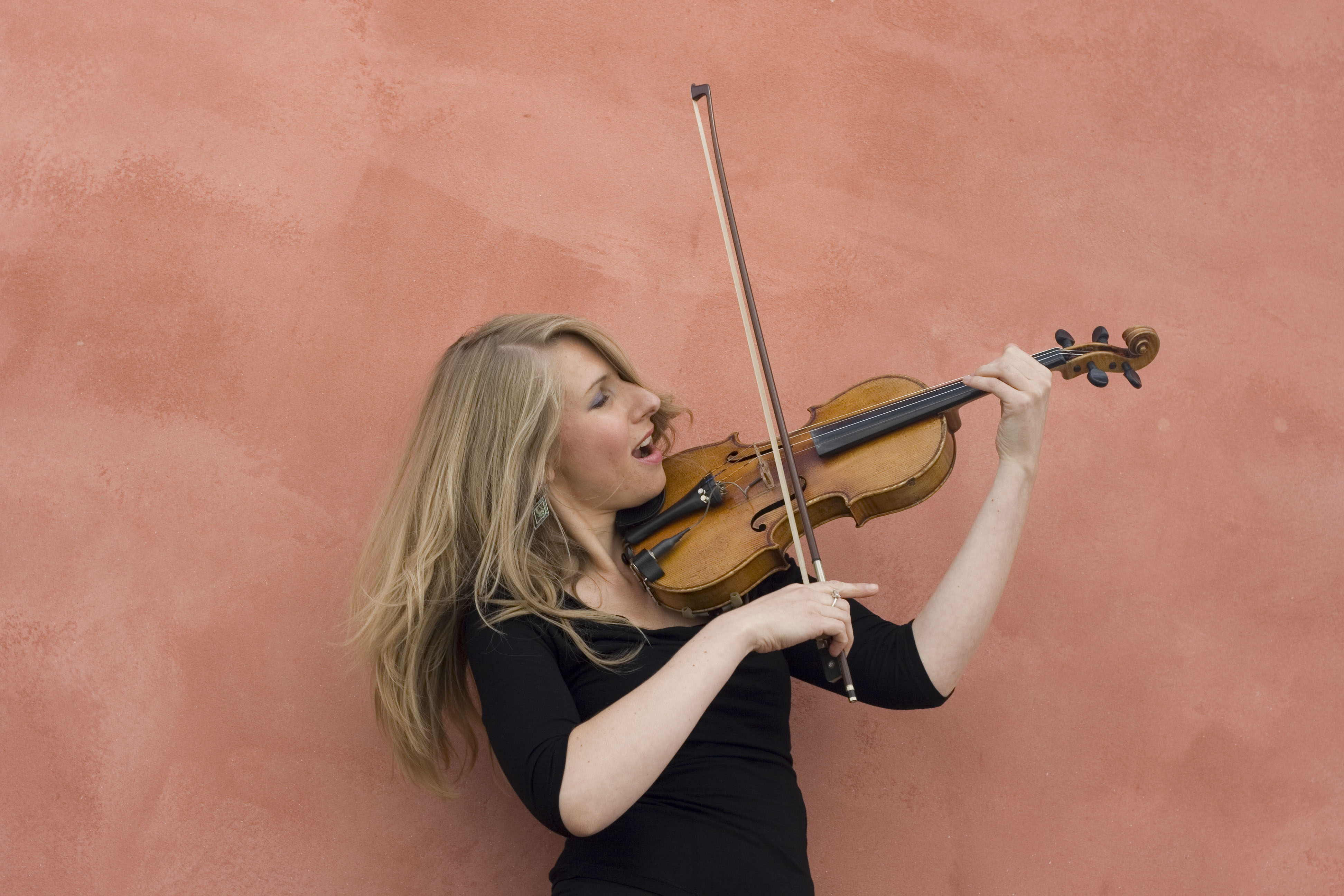 Ingrid Hagel - violin